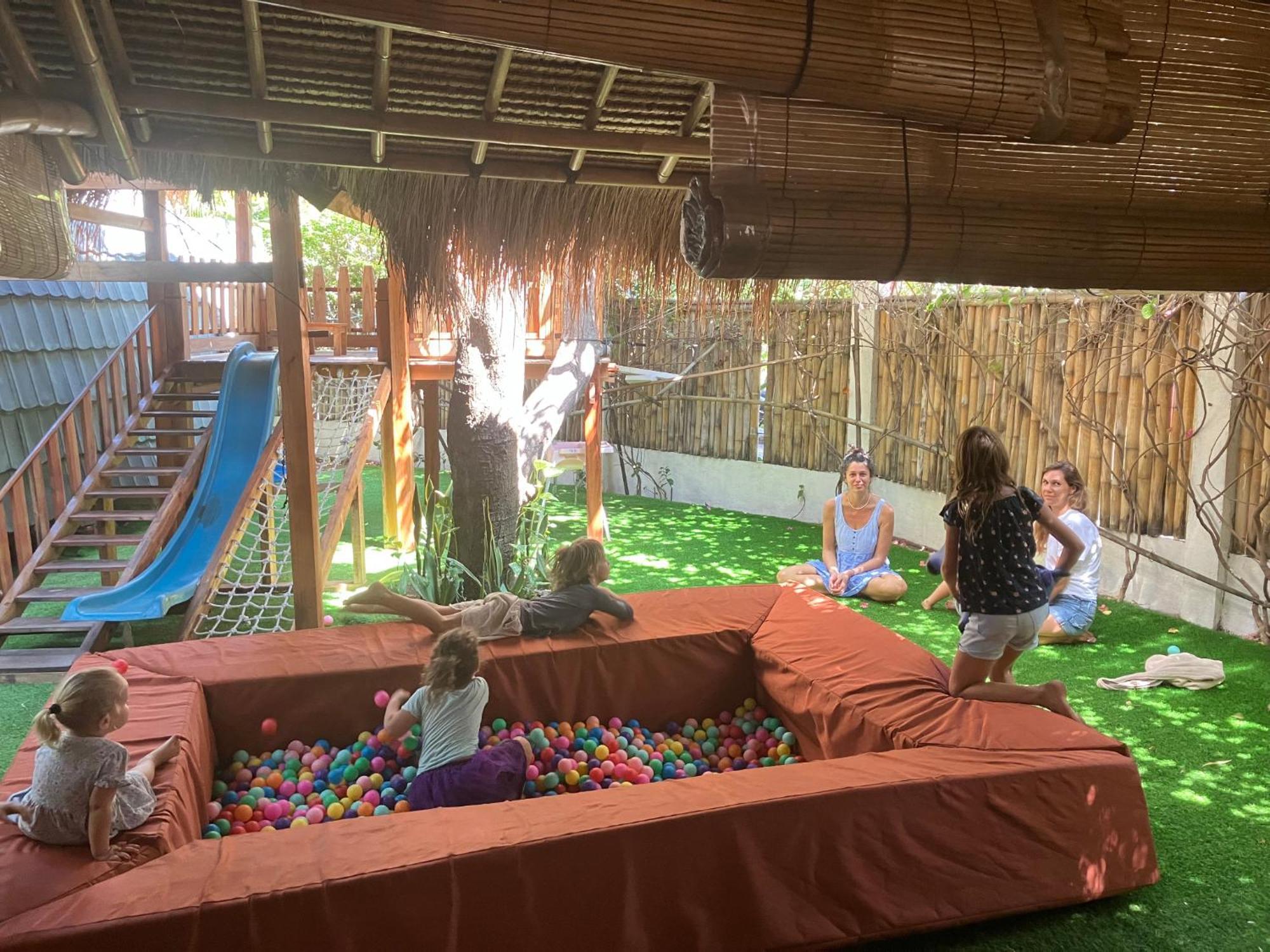 Flowers & Fire Yoga Garden Gili Air Zewnętrze zdjęcie