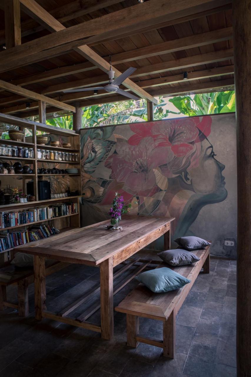 Flowers & Fire Yoga Garden Gili Air Zewnętrze zdjęcie